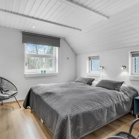 Amazing In With Kitchen