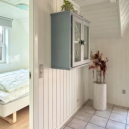 Amazing In With Kitchen *