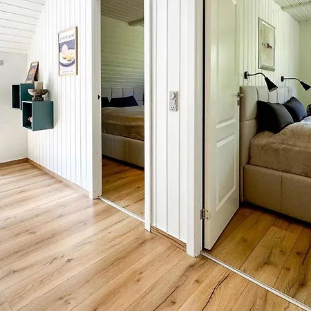 Casa vacanze Lovely In With Sauna *