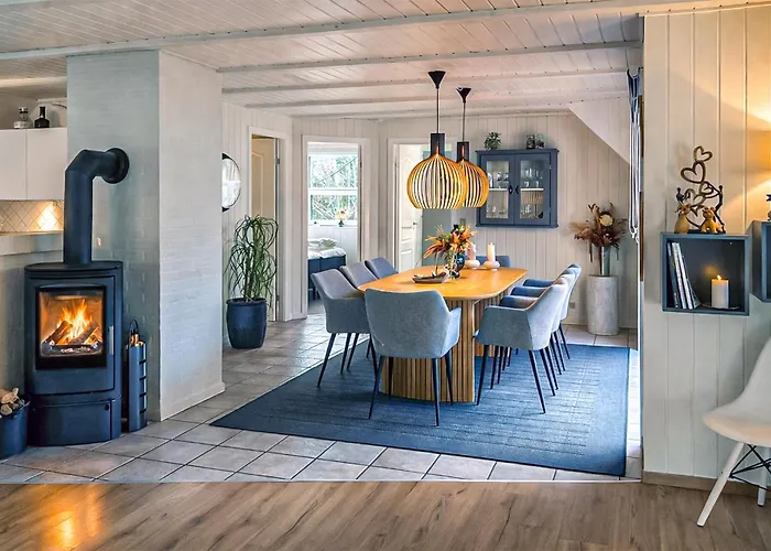Amazing In With Kitchen